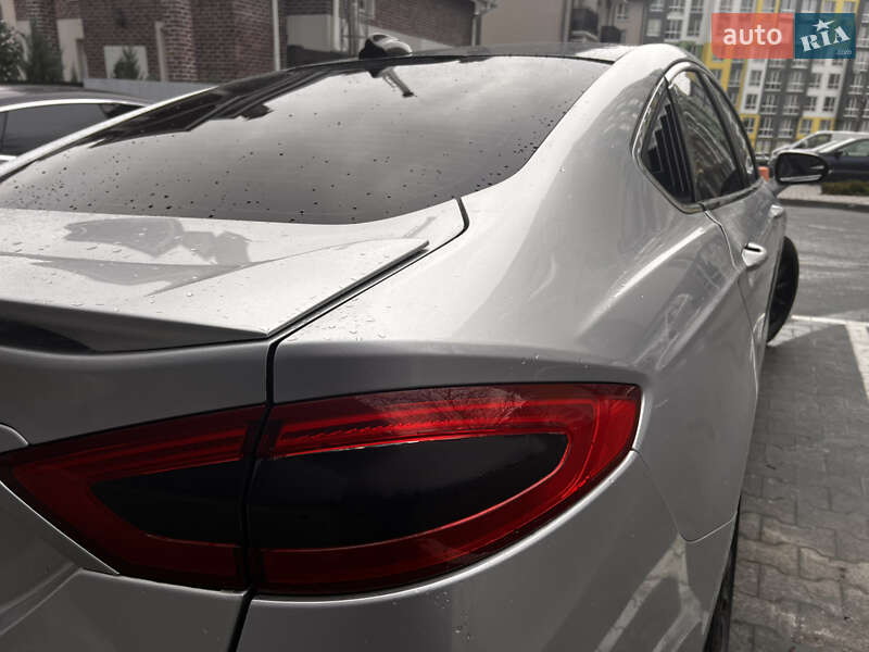 Седан Ford Fusion 2014 в Гостомеле