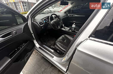 Седан Ford Fusion 2014 в 