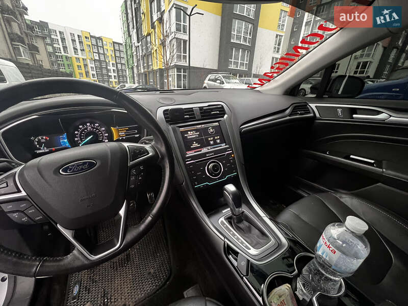 Седан Ford Fusion 2014 в Гостомеле