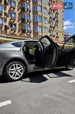 Седан Ford Fusion 2014 в 