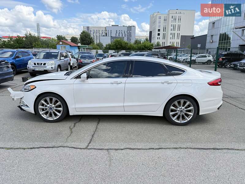 Ford Fusion 2017