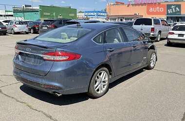 Седан Ford Fusion 2018 в 