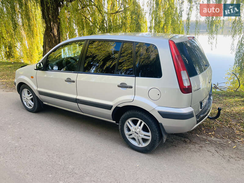 Хэтчбек Ford Fusion 2008 в Шумске фото 9 Хэтчбек Ford Fusion 2008 в Шумске
