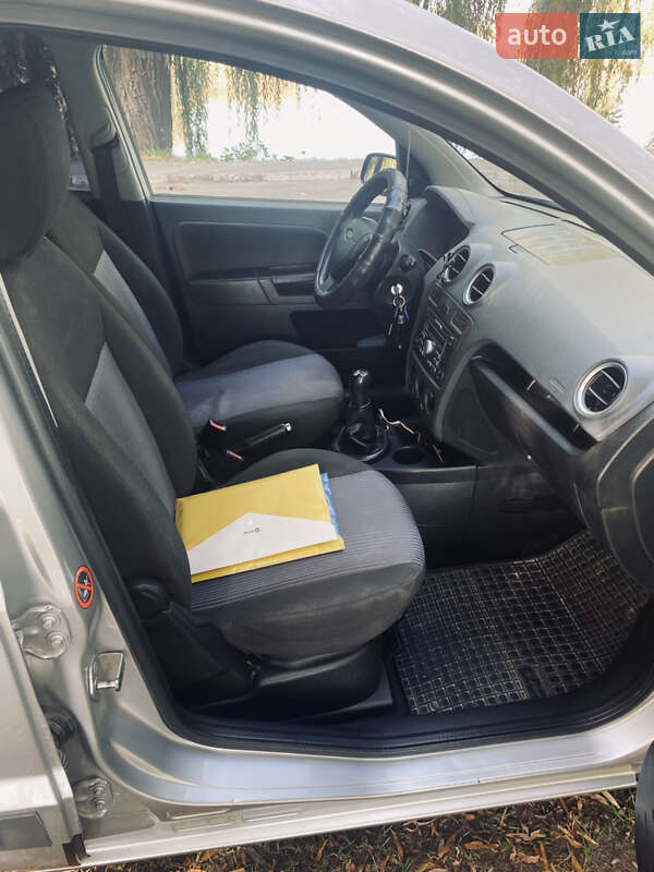 Хэтчбек Ford Fusion 2008 в Шумске фото 17 Хэтчбек Ford Fusion 2008 в Шумске