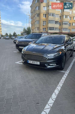 Седан Ford Fusion 2016 в 