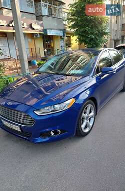 Седан Ford Fusion 2015 в Виннице
