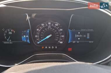 Седан Ford Fusion 2015 в 