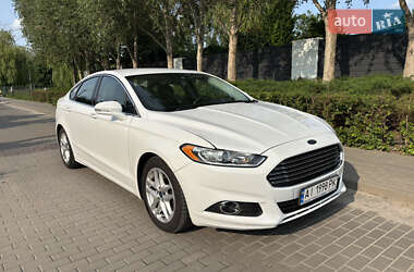 Седан Ford Fusion 2015 в Білій Церкві