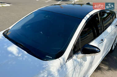 Седан Ford Fusion 2013 в 