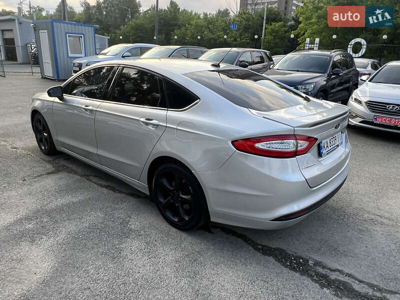 Седан Ford Fusion 2016 в Києві фото 10 Седан Ford Fusion 2016 в Києві