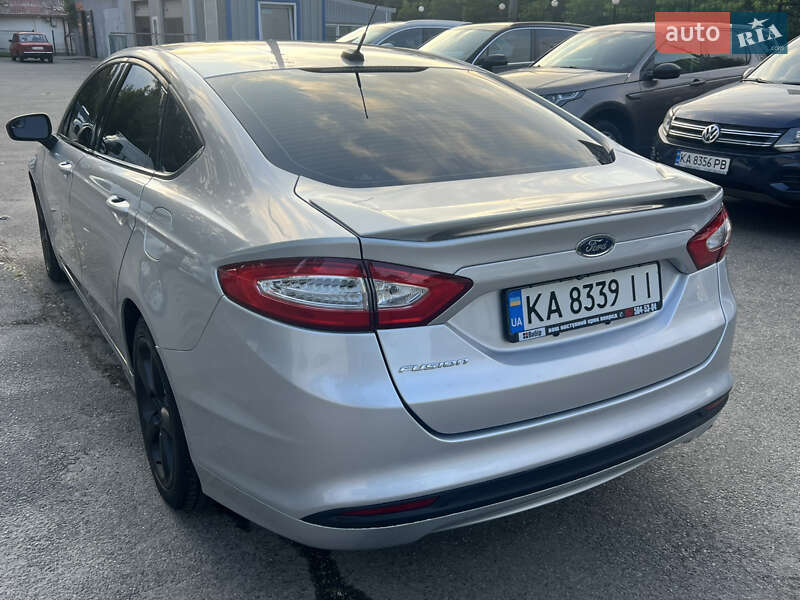 Седан Ford Fusion 2016 в Києві фото 15 Седан Ford Fusion 2016 в Києві