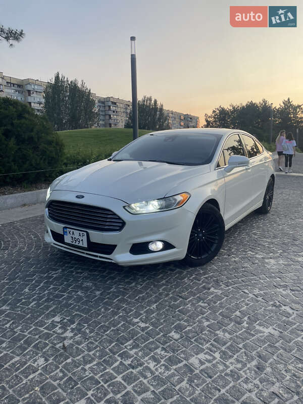Ford Fusion 2013