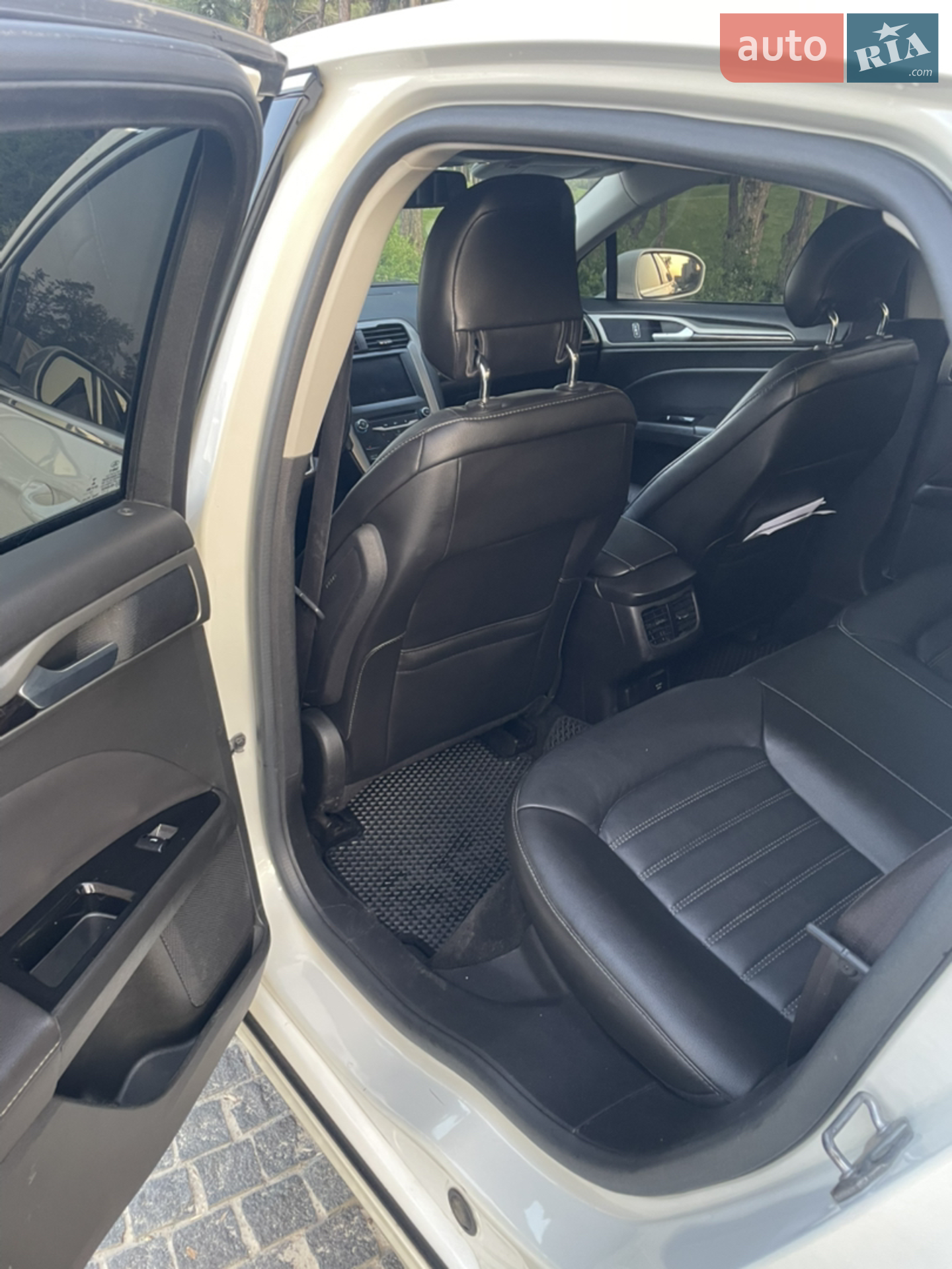 2013 Ford Fusion - мініатюра 9