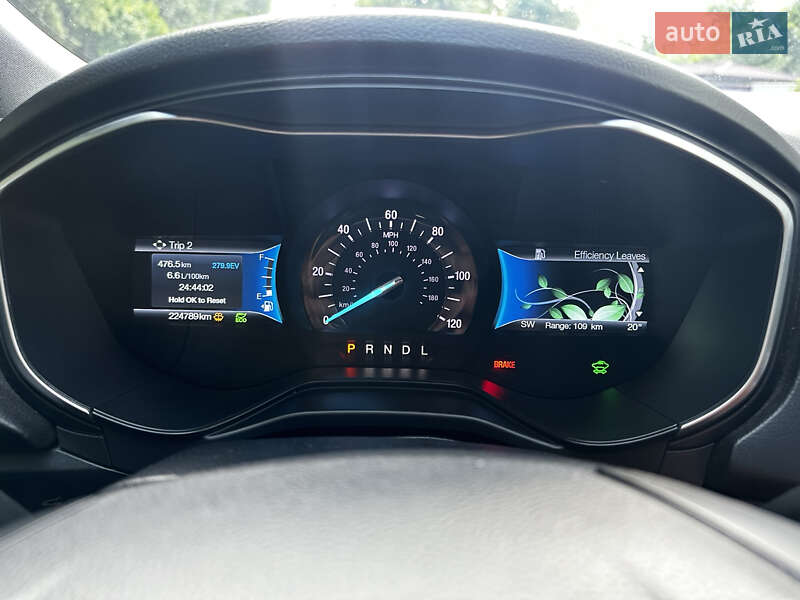 Седан Ford Fusion 2019 в Одесі