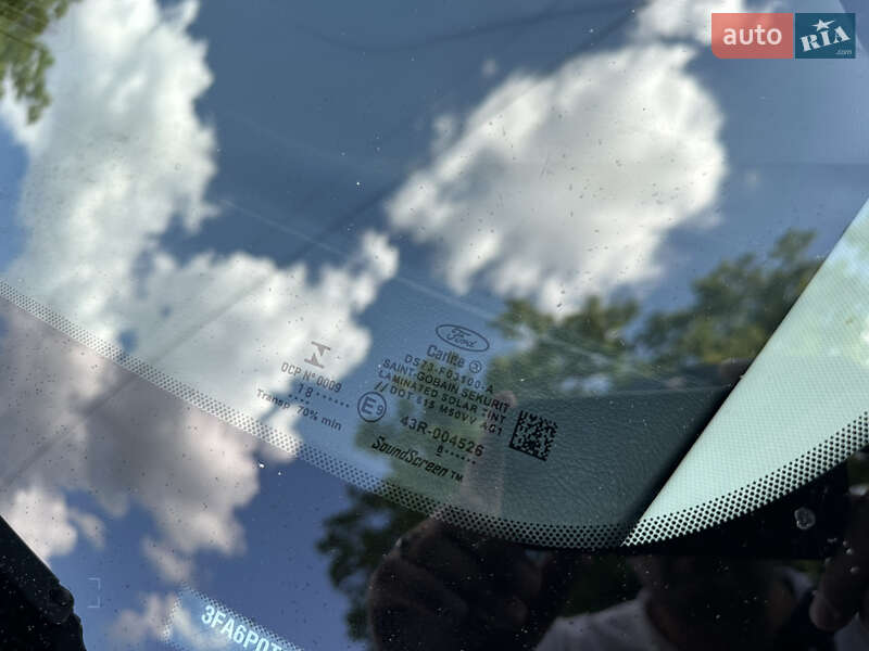 Седан Ford Fusion 2015 в Виннице