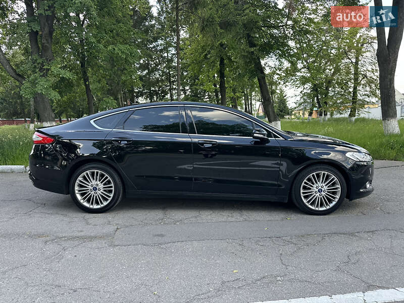 Седан Ford Fusion 2015 в Виннице