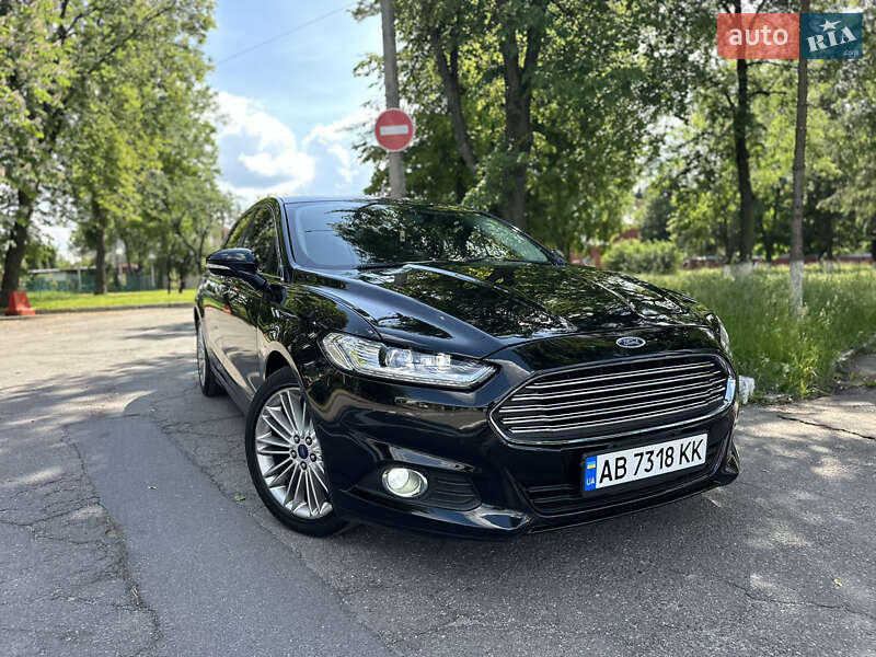 Седан Ford Fusion 2015 в Виннице