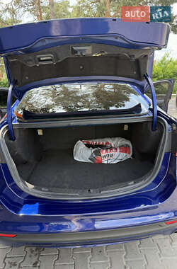 Седан Ford Fusion 2014 в 