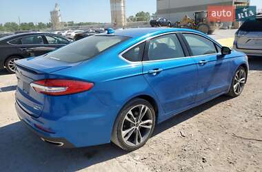 Седан Ford Fusion 2020 в 