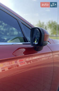 Седан Ford Fusion 2014 в 