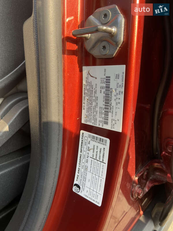 Седан Ford Fusion 2014 в Миколаєві