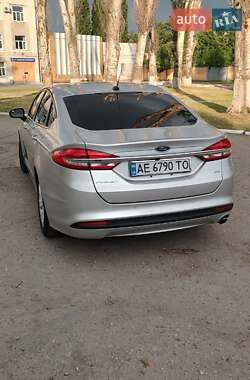 Седан Ford Fusion 2018 в 