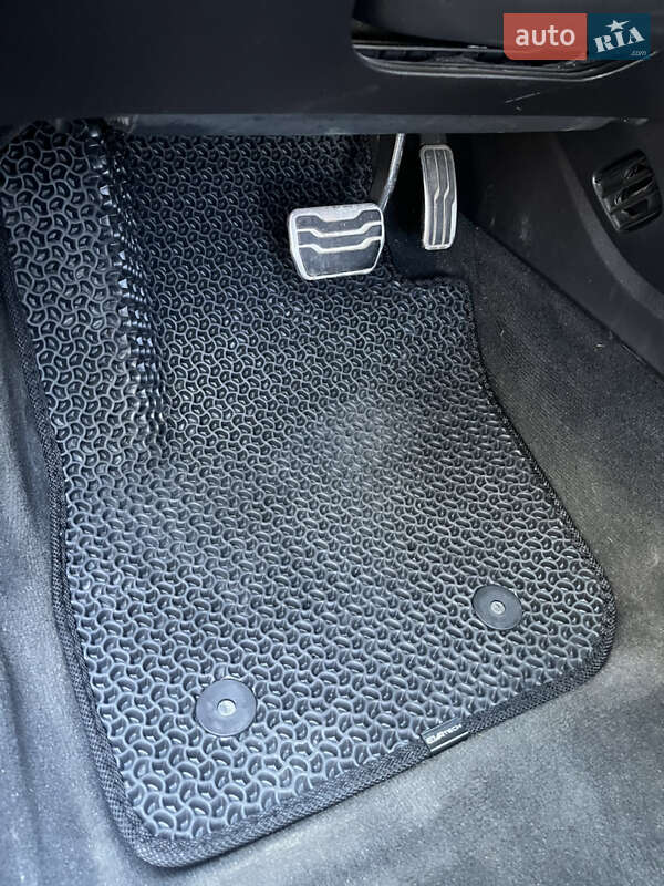 Седан Ford Fusion 2015 в Обухове