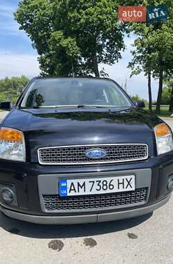Хэтчбек Ford Fusion 2007 в 