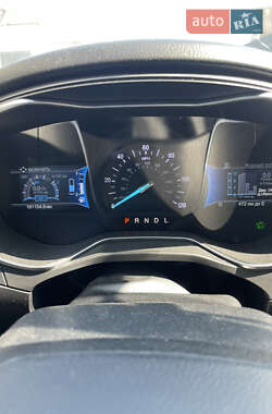 Седан Ford Fusion 2018 в 