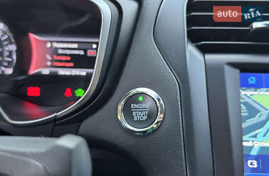Седан Ford Fusion 2017 в 