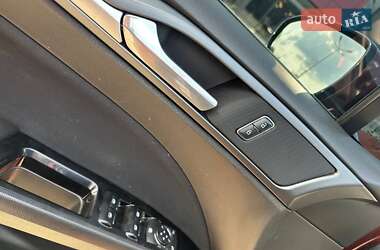 Седан Ford Fusion 2015 в 