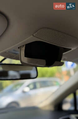 Седан Ford Fusion 2013 в 