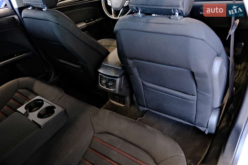 Седан Ford Fusion 2016 в Одессе