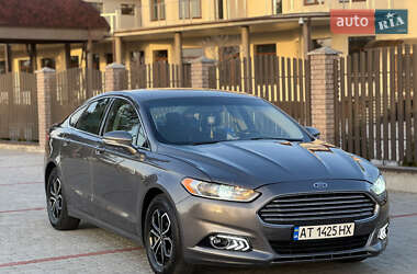 Седан Ford Fusion 2014 в 