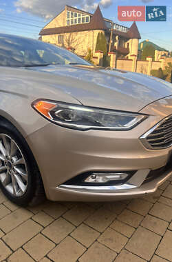 Седан Ford Fusion 2016 в Львові