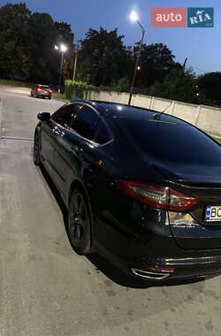 Седан Ford Fusion 2014 в 
