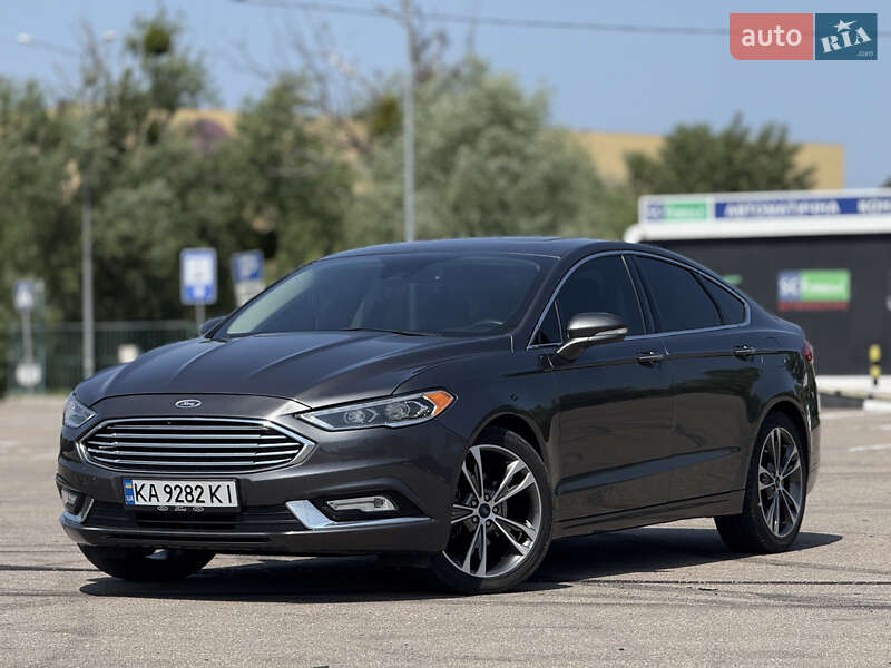 Седан Ford Fusion 2016 в Киеве