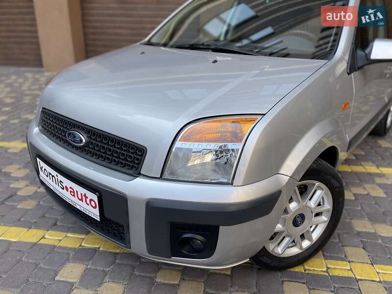 Хэтчбек Ford Fusion 2008 в Виннице