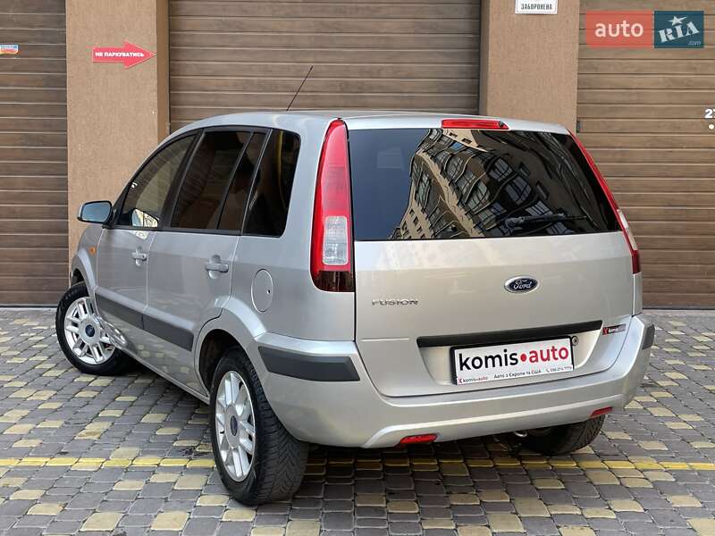 Хэтчбек Ford Fusion 2008 в Виннице