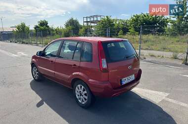 Хэтчбек Ford Fusion 2010 в 