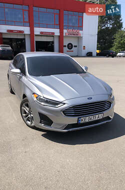 Седан Ford Fusion 2019 в Днепре