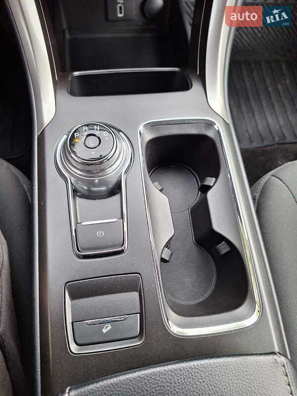 Седан Ford Fusion 2018 в Киеве