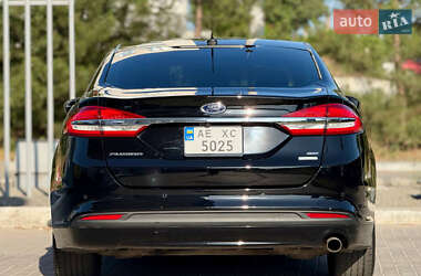 Седан Ford Fusion 2017 в 
