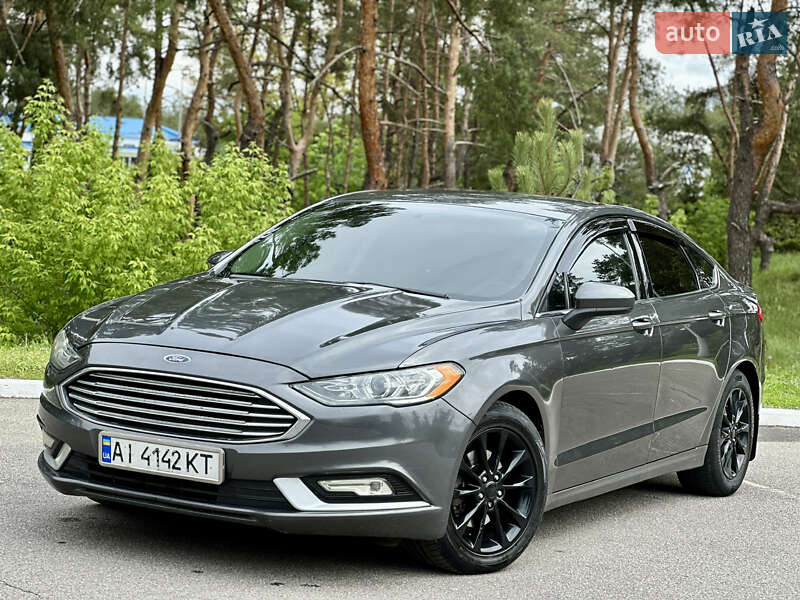 Седан Ford Fusion 2016 в Києві