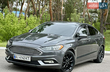 Седан Ford Fusion 2016 в 