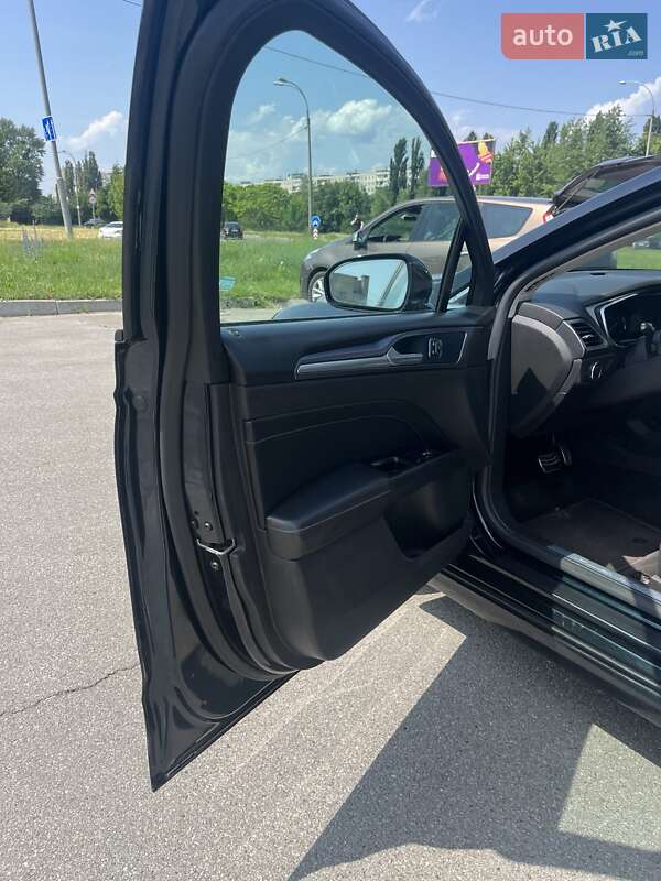 Седан Ford Fusion 2013 в Киеве фото 27 Седан Ford Fusion 2013 в Киеве