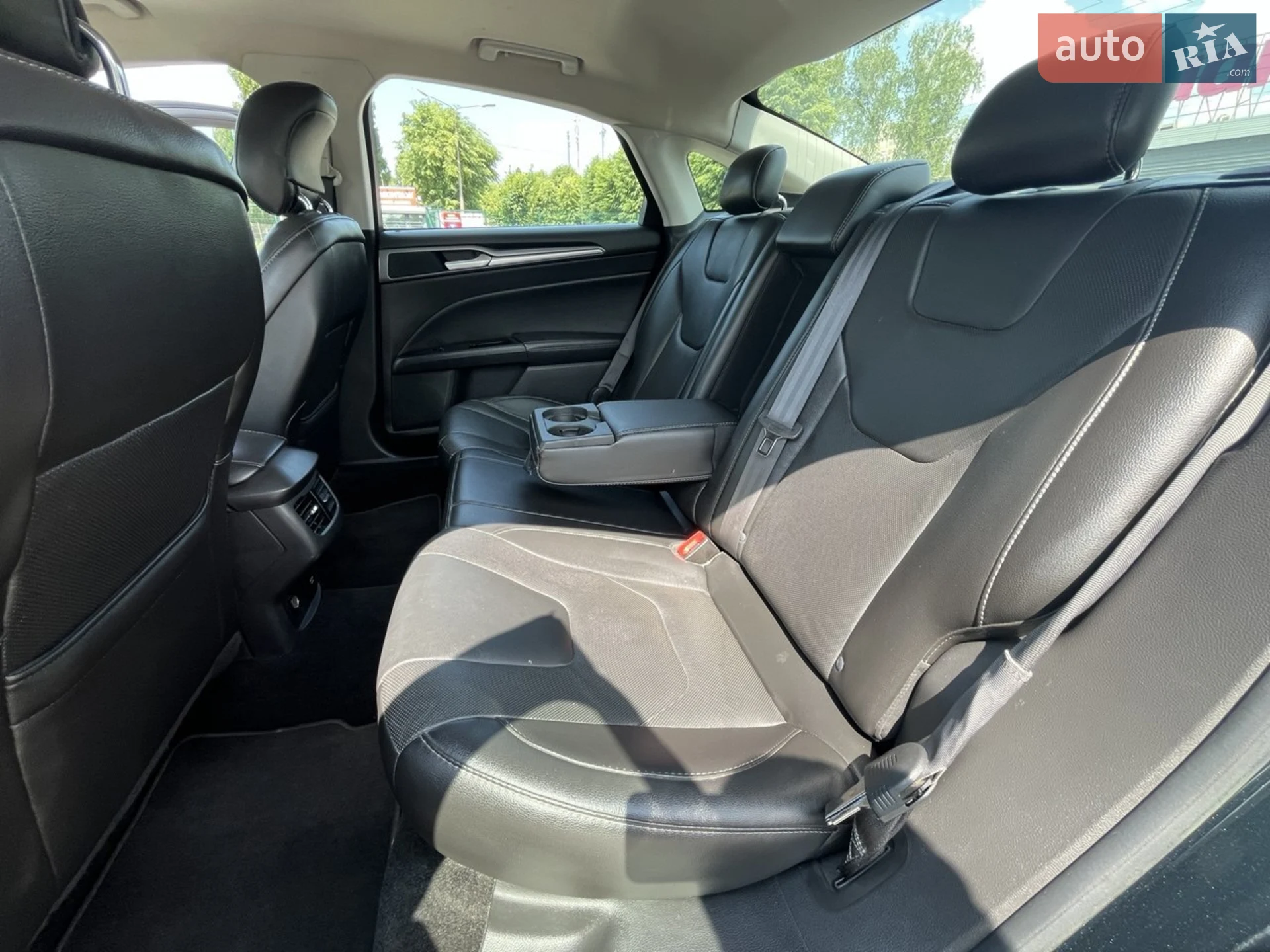 2013 Ford Fusion - мініатюра 34