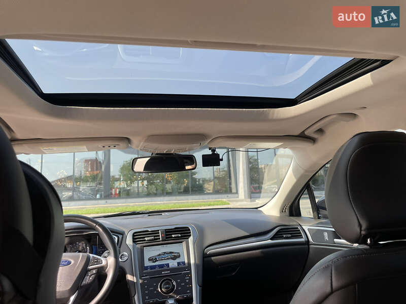 Седан Ford Fusion 2015 в Киеве