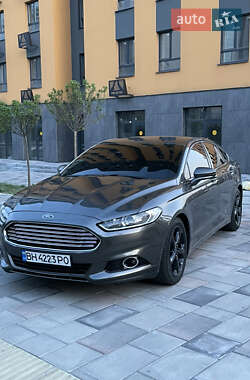 Седан Ford Fusion 2015 в Запорожье