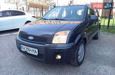 Хэтчбек Ford Fusion 2010 в Черкассах